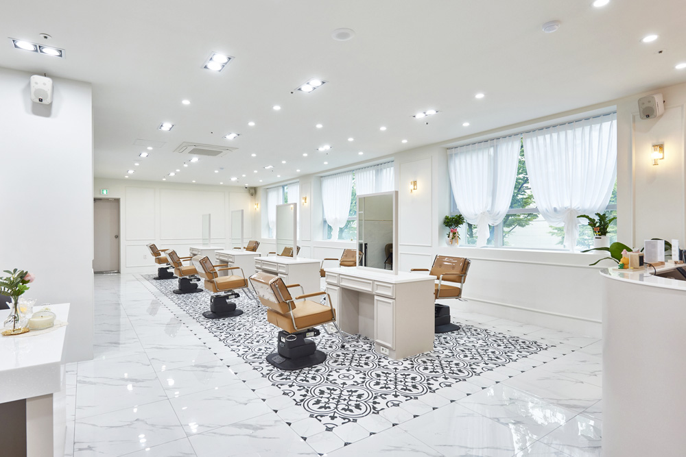 40 平现代美容院设计，打造温馨氛围-5