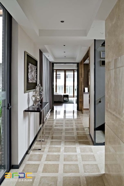 豪华别墅 现代风格梁志天 雅居樂劍橋郡   伯侯公館-12