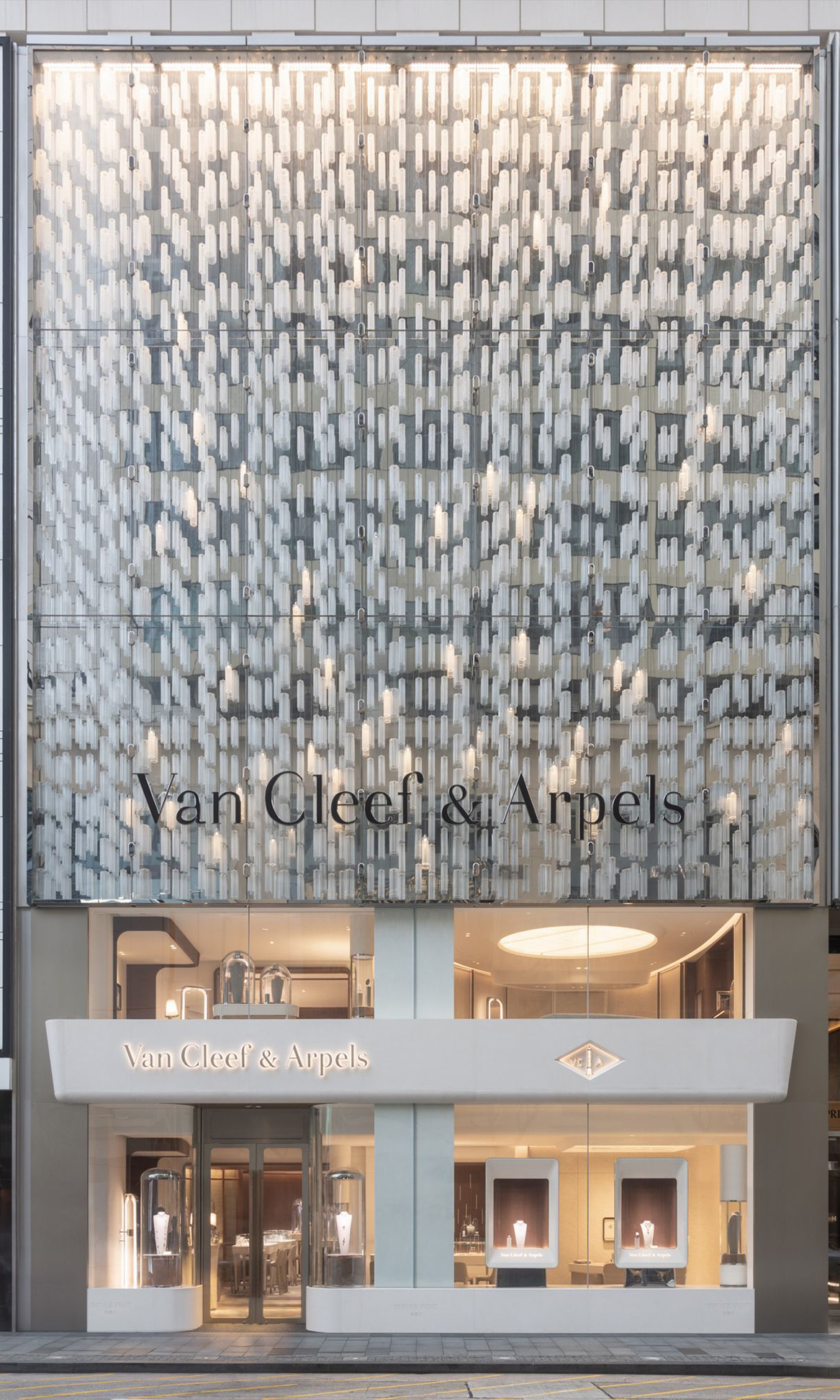 Van Cleef & Arpels 香港旗舰店丨中国香港丨巴黎建筑师 Patrick Jouin 和 Sanjit Manku-11