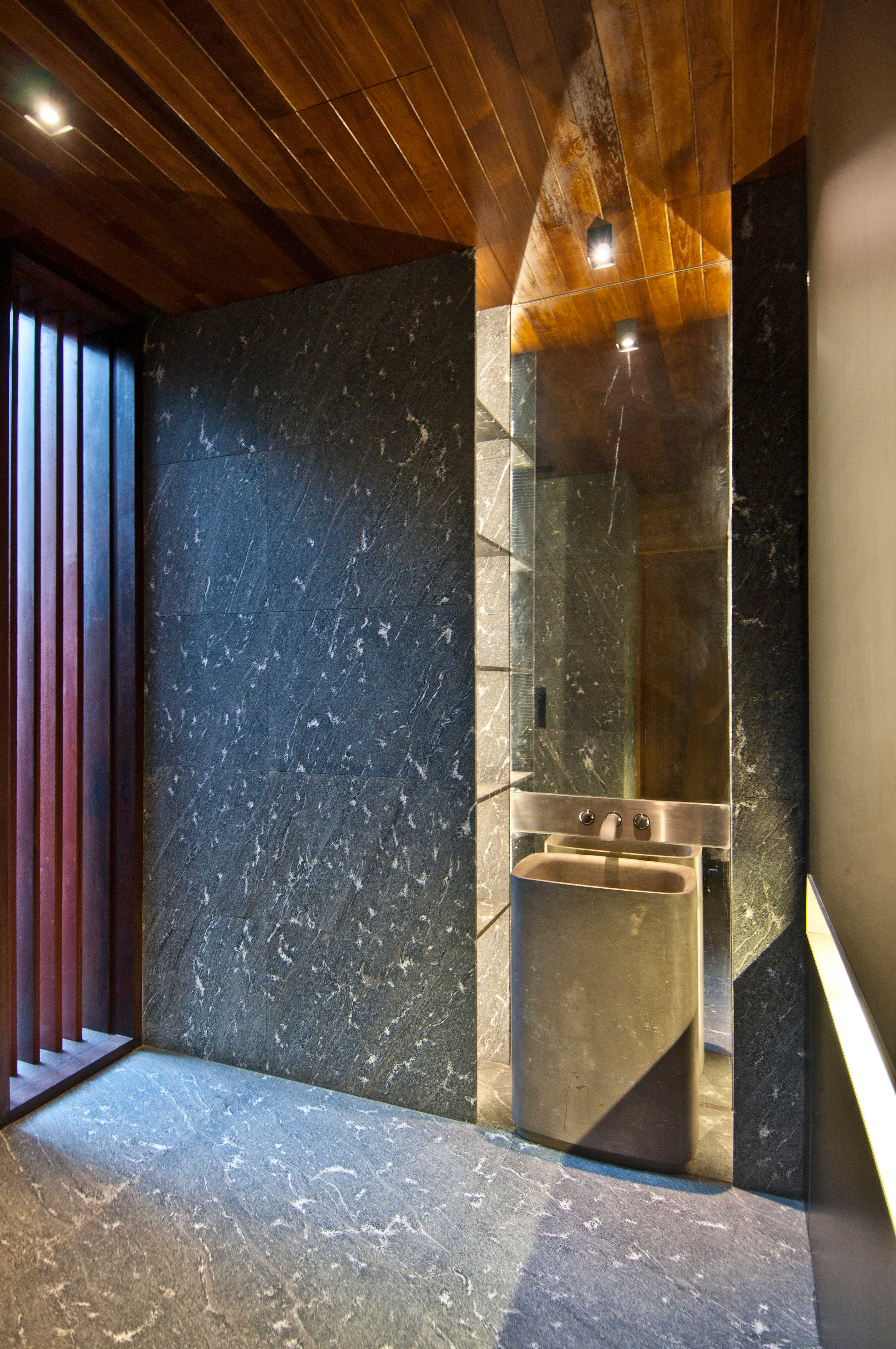 新加坡"月光屋" | 运河边的独特住宅设计-18