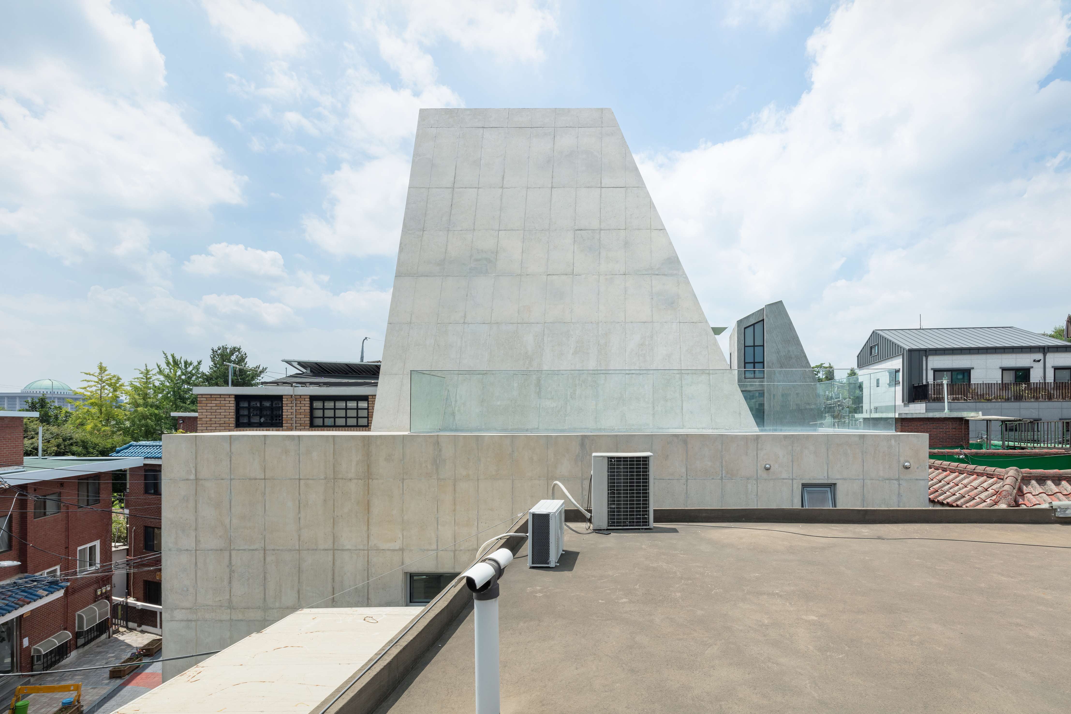 首尔 Soseum · 灵活互动的阳光空间丨韩国首尔丨SML-40