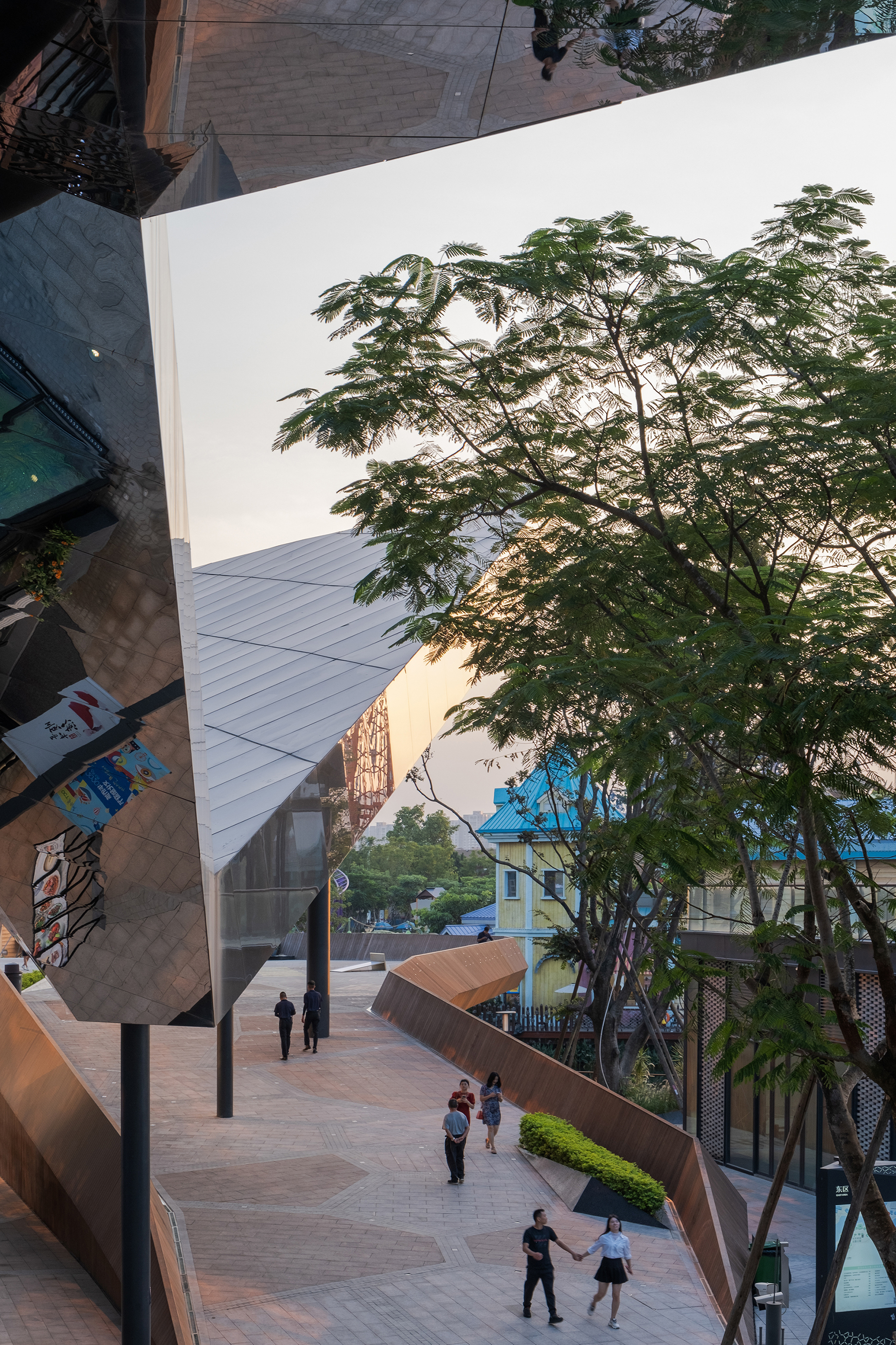 佛山顺德华侨城欢乐海岸 PLUS•天空之镜丨中国佛山丨华汇设计 X⁺ STUDIO-31