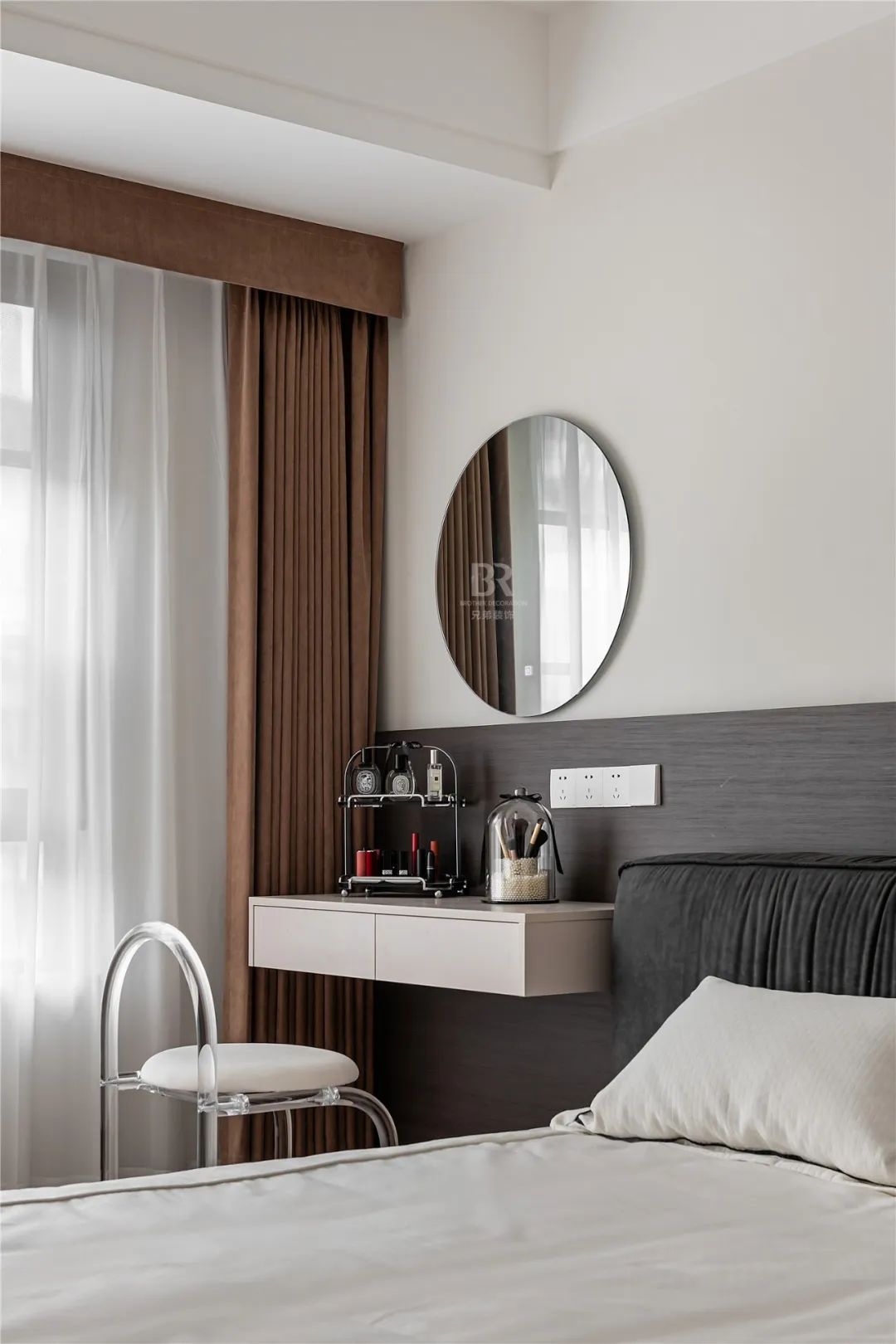 简约至上 · 年轻夫妇的舒适之家-58