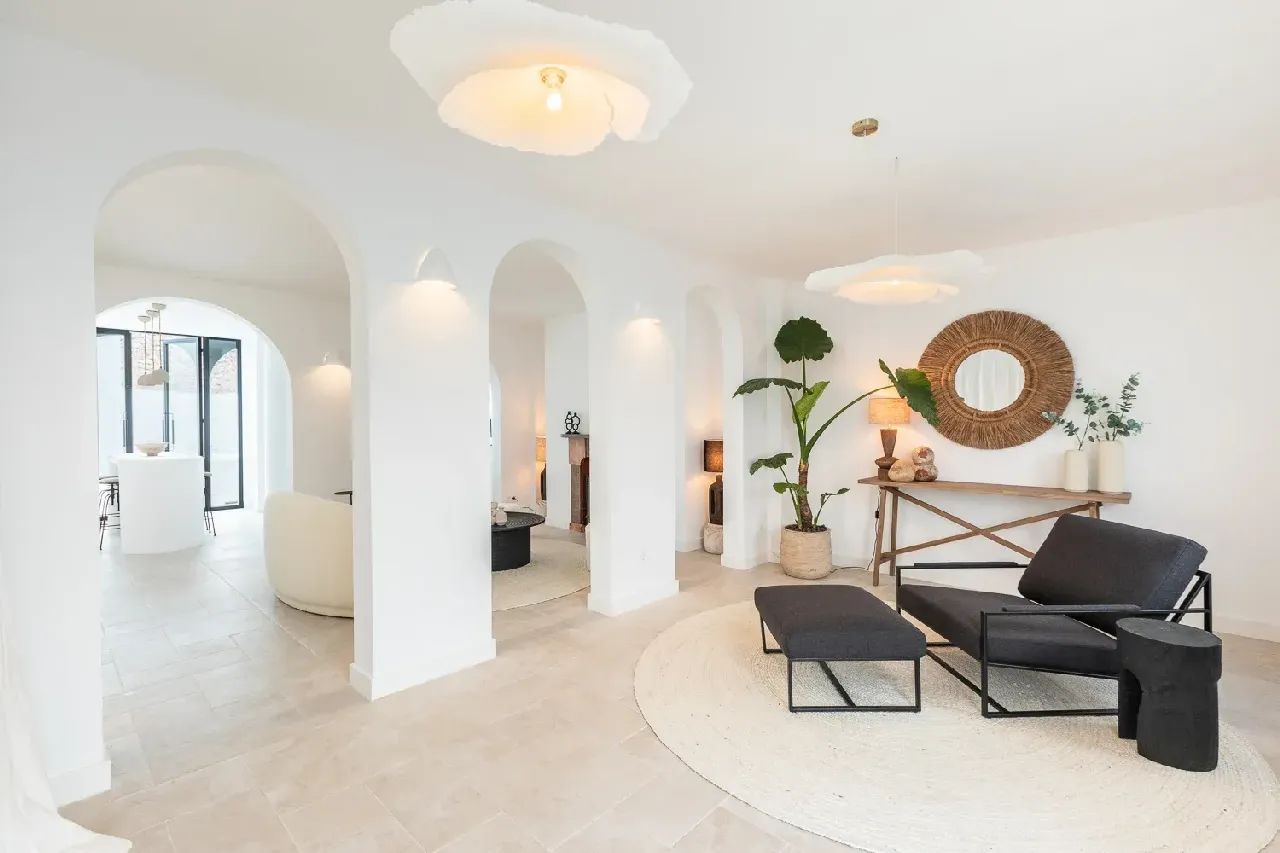 极简奶油风,宁静的理想家丨Anne Guinault-10