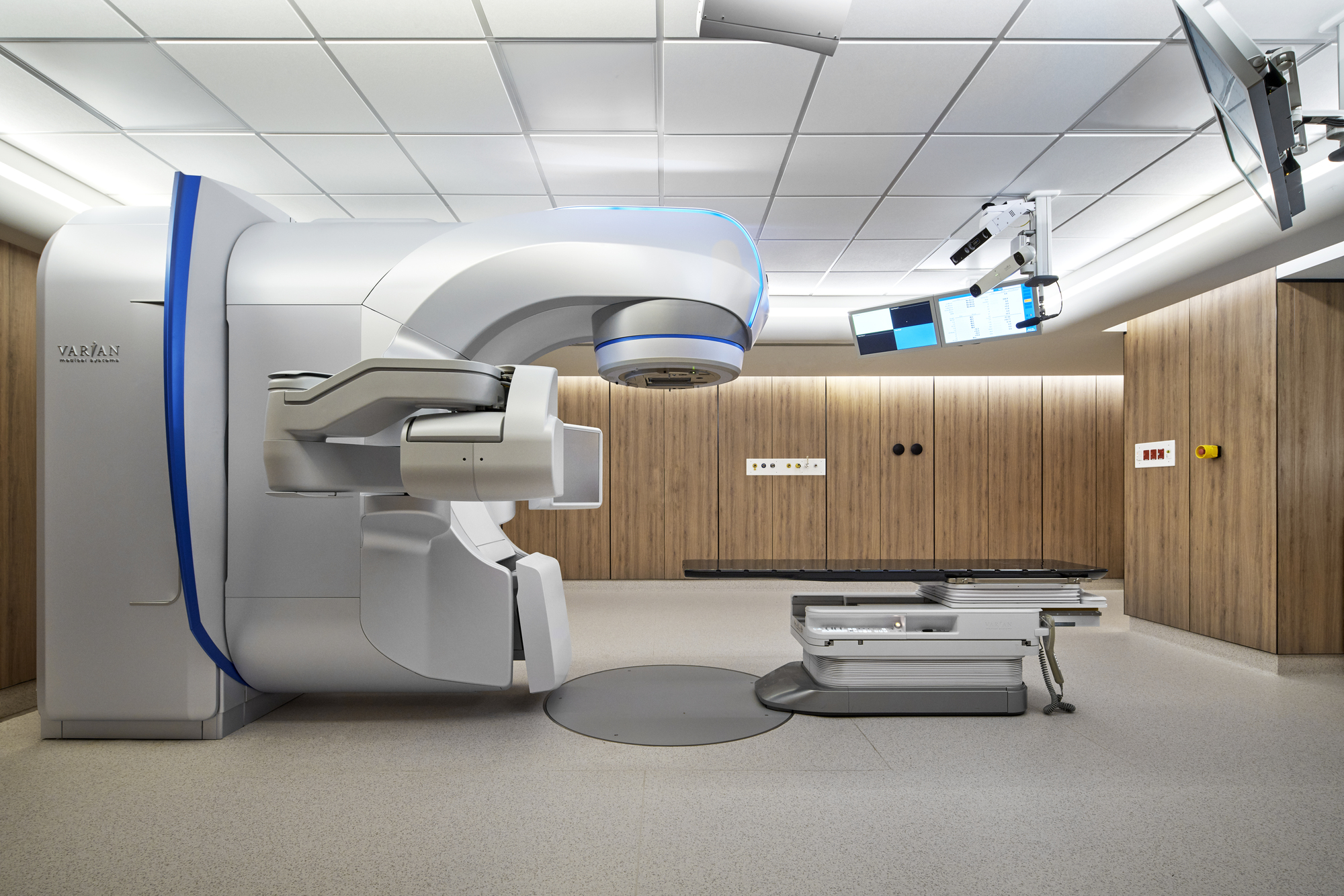 The Gandel Wing Hospital / Bates Smart-27