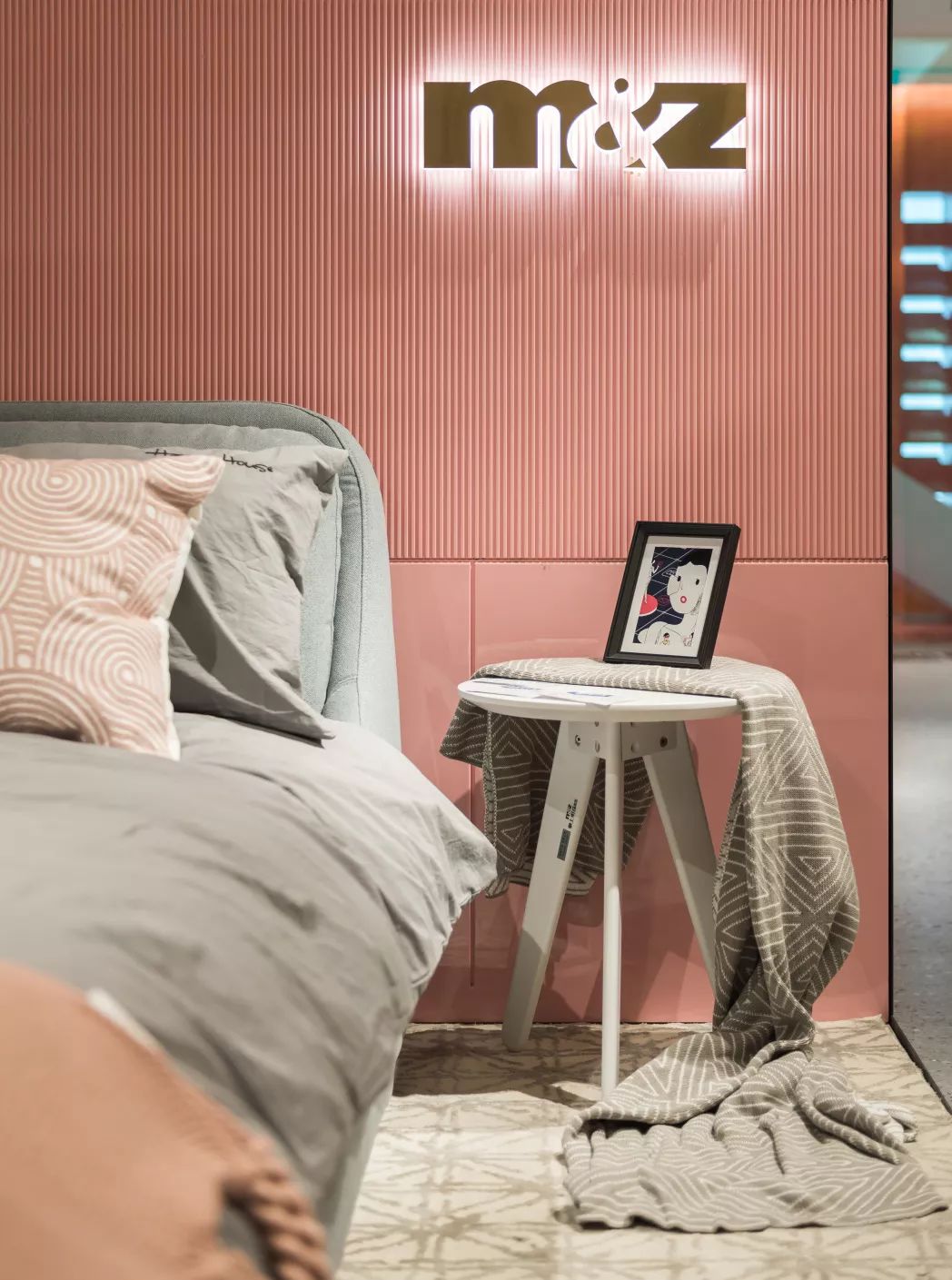 掌上明珠 | 全屋软装设计破局「定制」红海，这个2019年开得「漂亮」-40