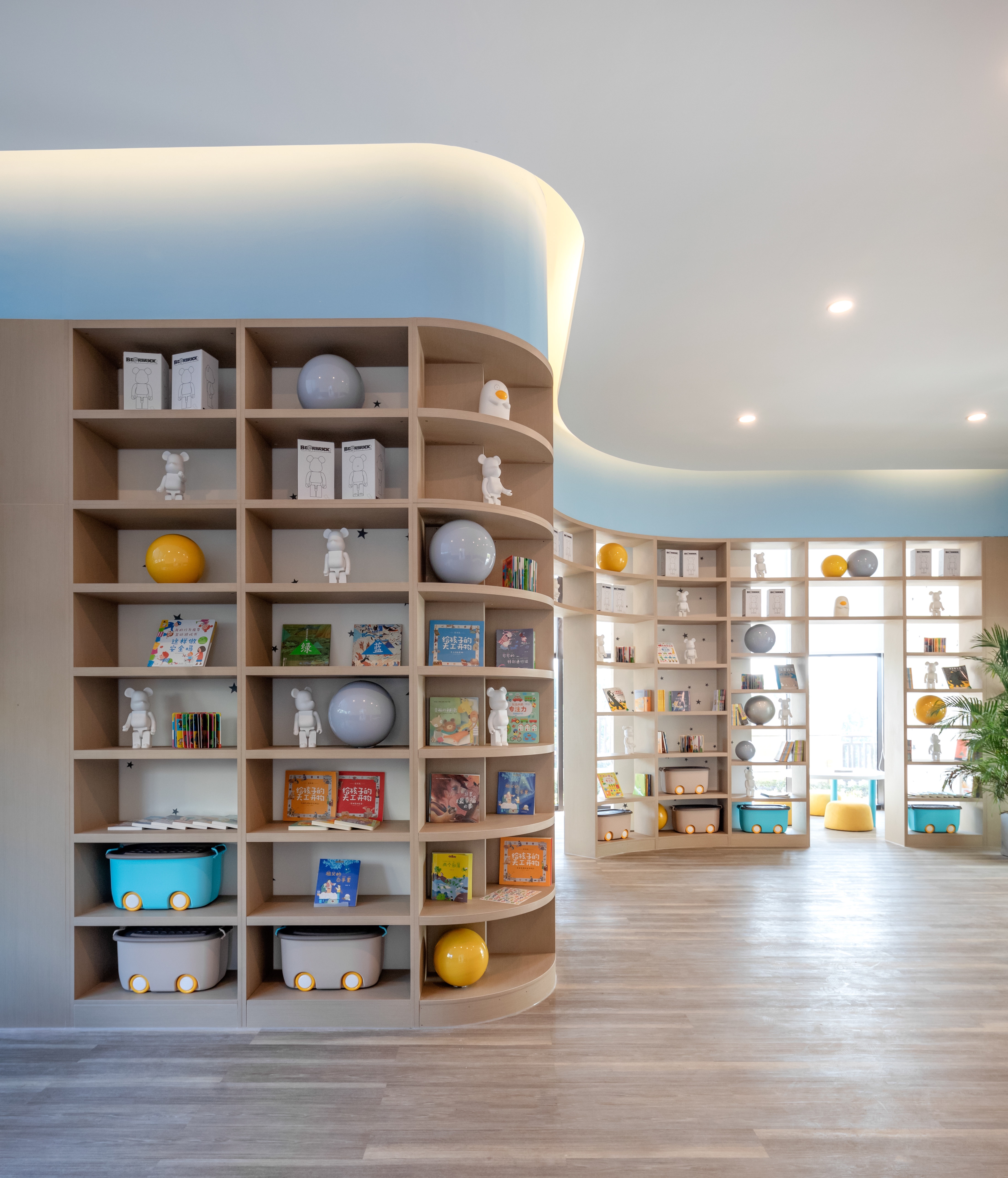 美纵设计｜华宇旭辉重庆 御璟湖山架空层5号地块-12