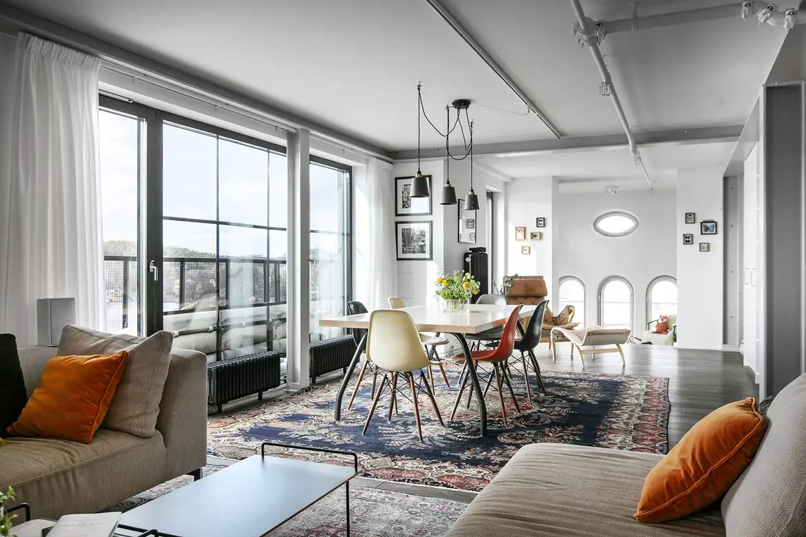 工业风湖景 Loft，经典且梦幻-2