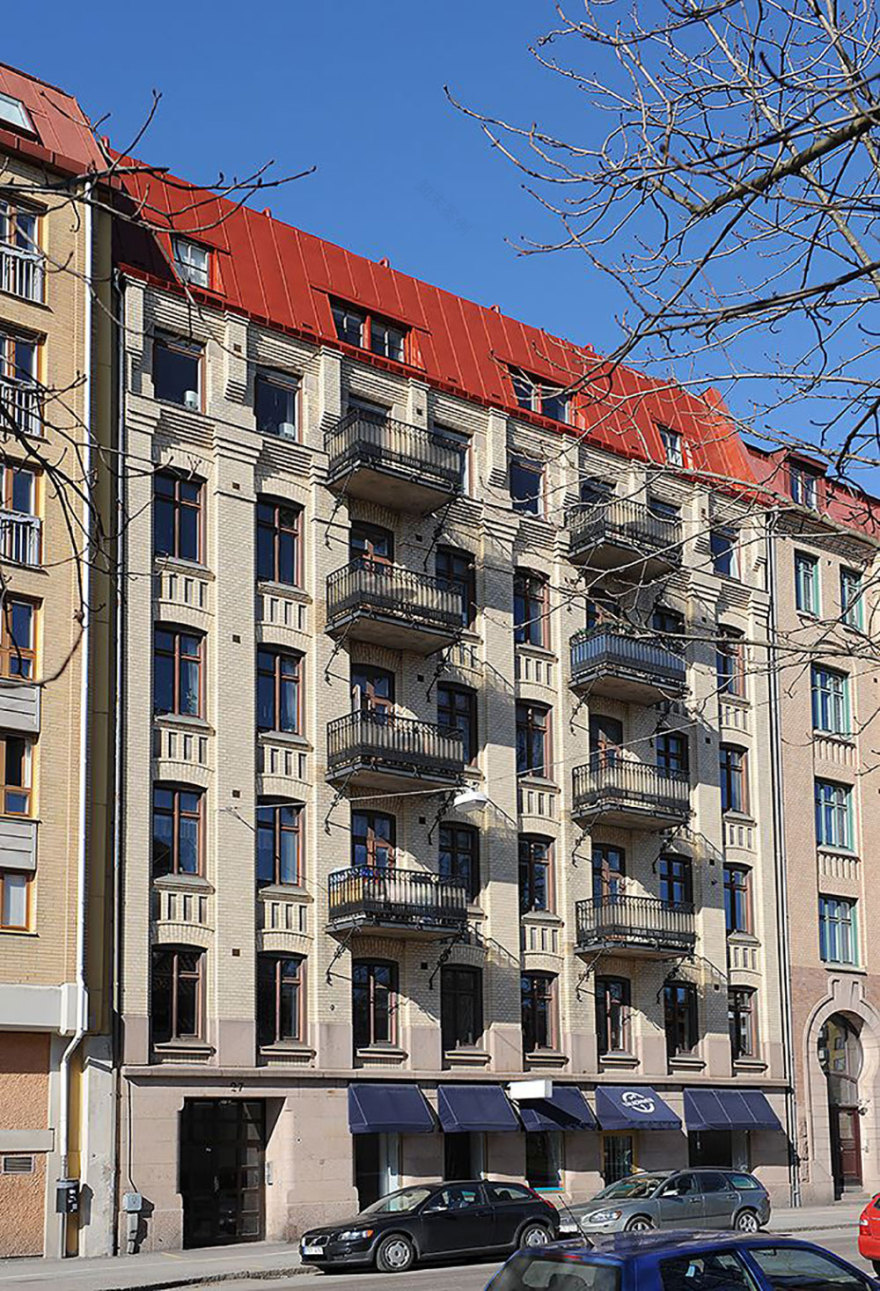 北欧风格公寓的彩色厨房设计-34