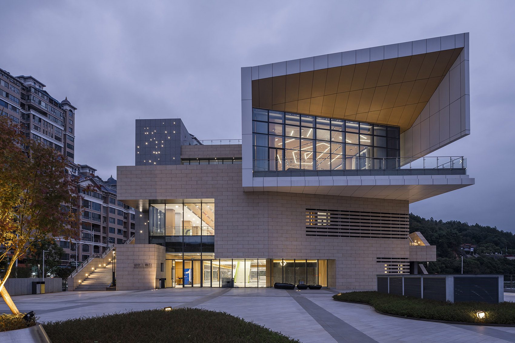 望犹江·熹台丨中国赣州丨埊木设计(CAFA·A城市艺术创新中心)-29