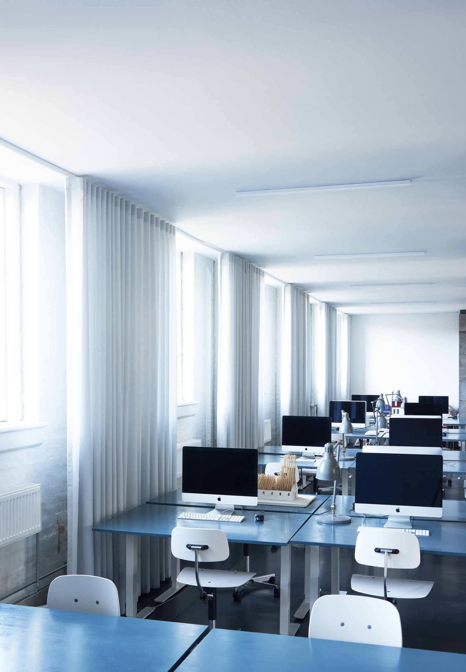 哥本哈根精致工业风建筑事务所工作室丨丹麦哥本哈根丨NORRØN Architects-16