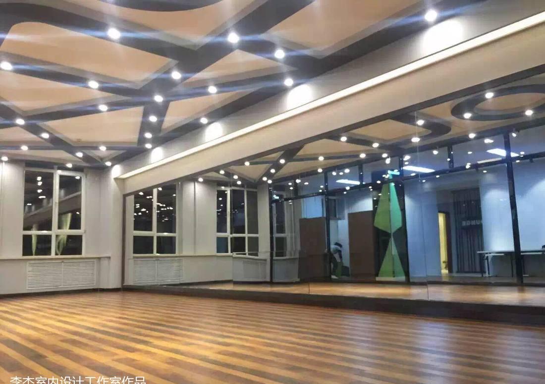 
哈尔滨 V.LOUNGE街舞教室 -3