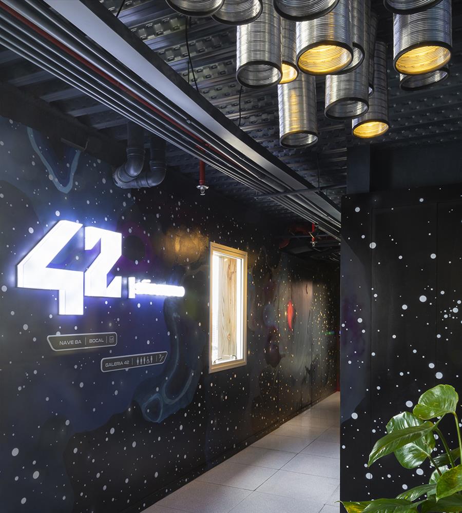 巴西圣保罗 42 号学校 | 高科技设计重塑教育空间-18