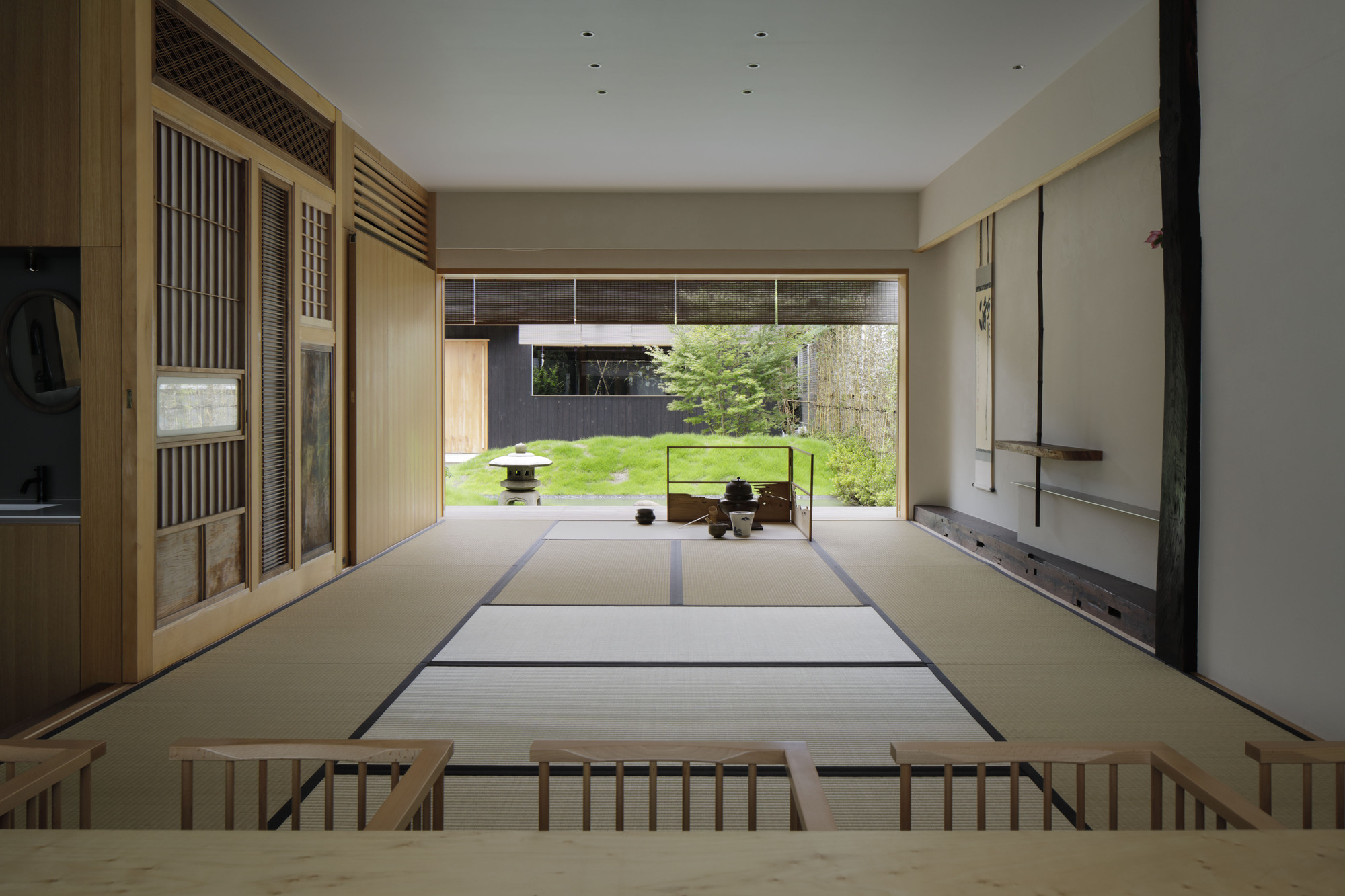 Modern Ryokan Kishi-ke Guest House / G architects studio-17