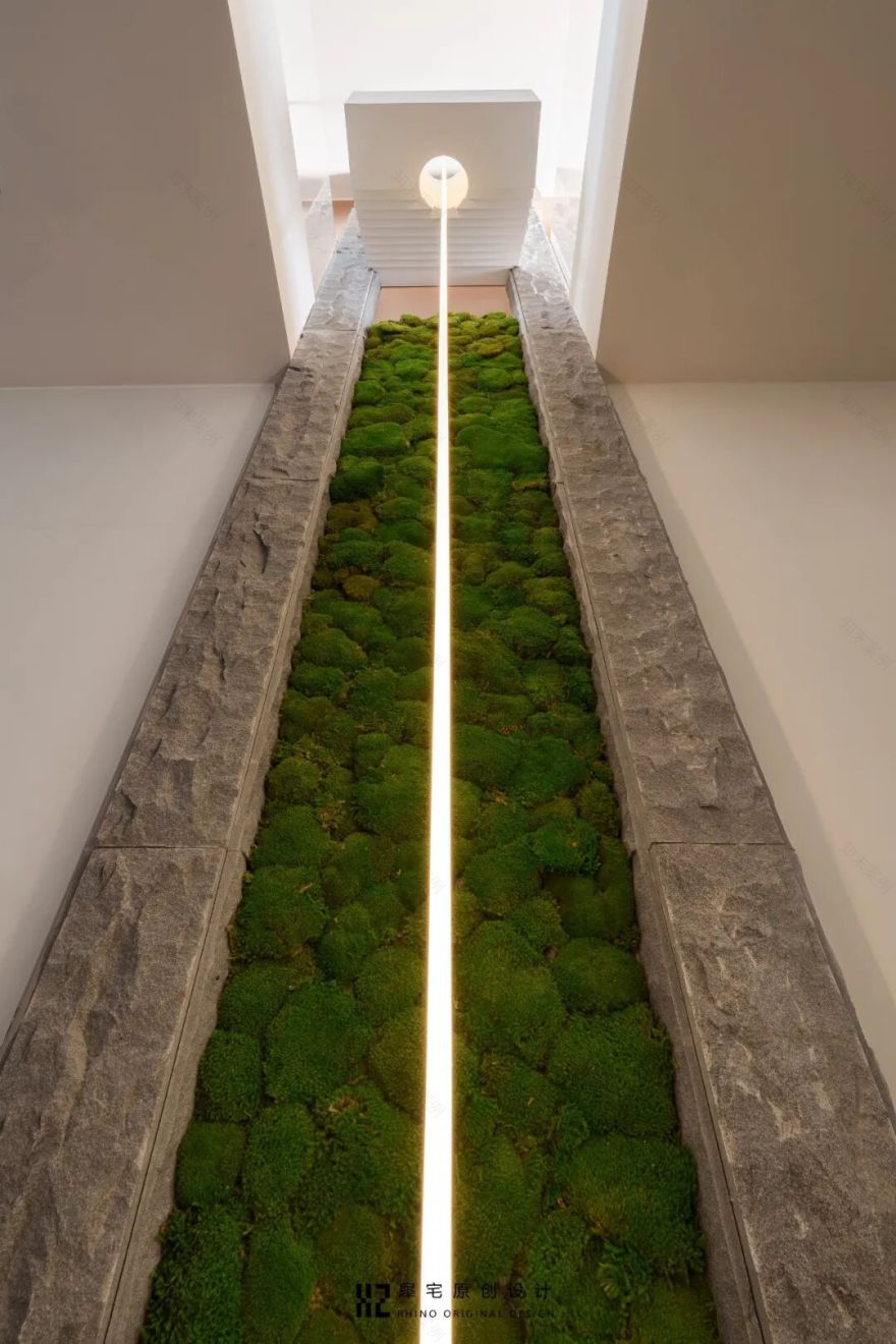 天井重构+楼梯移位,装下三代人的理想生活-95