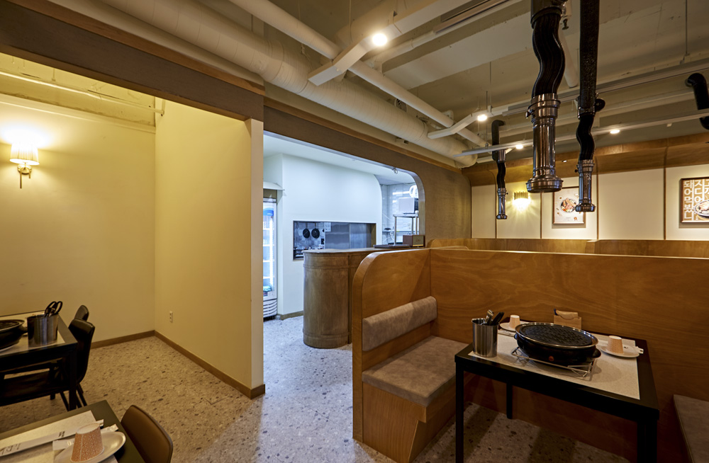 高级实木家具打造出的纯净空间 | 某项目-13