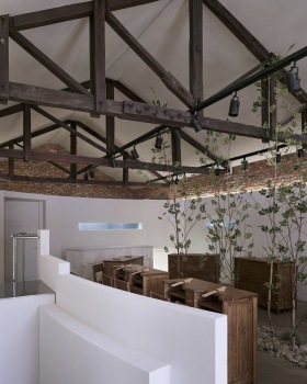 Atelier Hosoo 空间设计丨design by 83