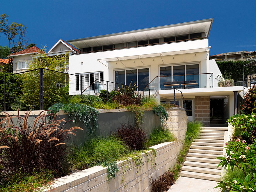 Luigi Rosselli Architects Turned a 1930s Bungalow into a Stylish Family Home-1