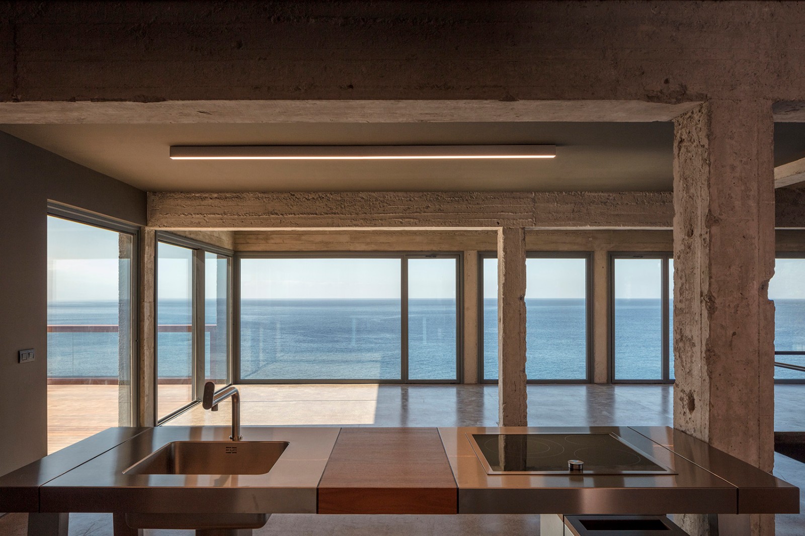 马德拉港住宅： Alejandro Beautell-16