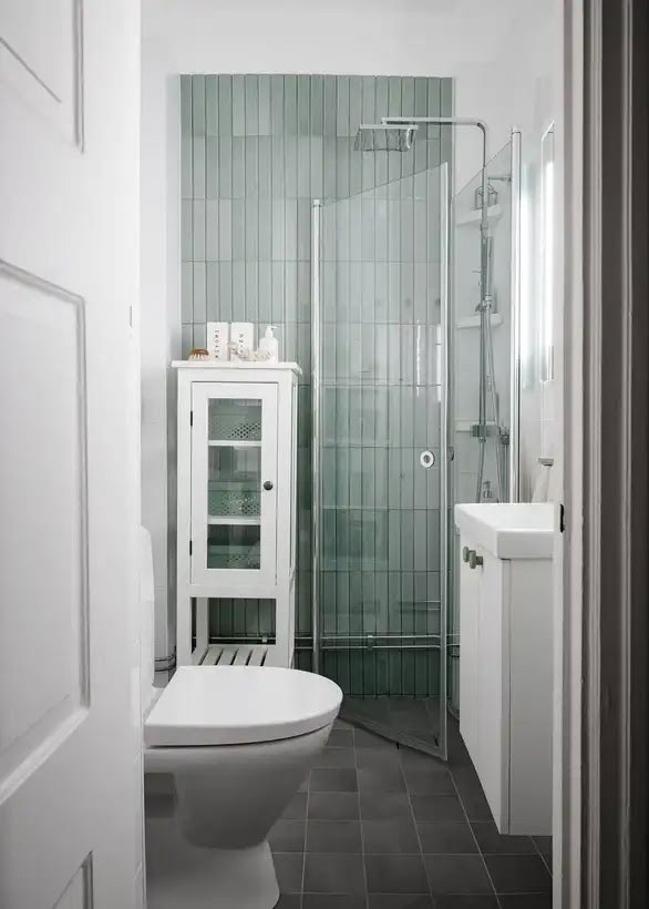 斯德哥尔摩小公寓的时尚灰色蓝色墙面设计-14