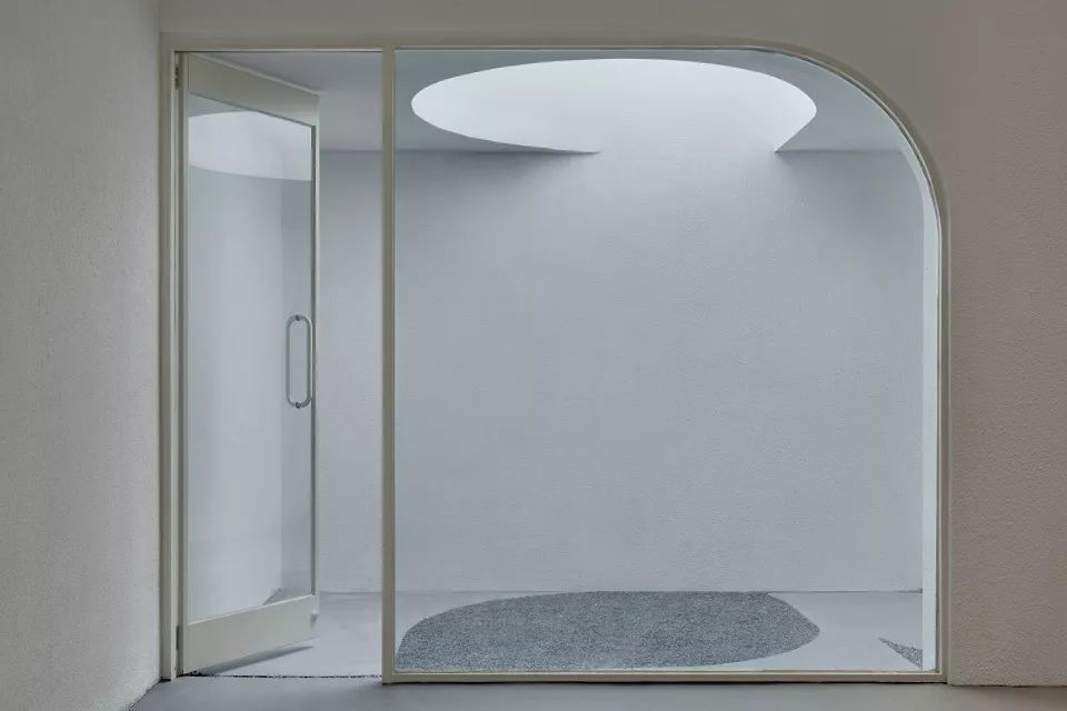 胡同中的白塔寺美术馆——传统与现代的完美融合-36