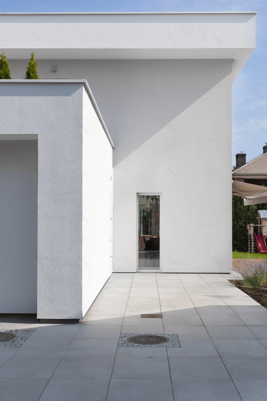 多米尼克·因尼(注:Dom常见为Dominic的昵称,音译为多米尼克 ;Inny为名字,音译为因尼 ,这里假设为人名进行翻译 ) 丨波兰波兹南丨KTURA Architekci-37