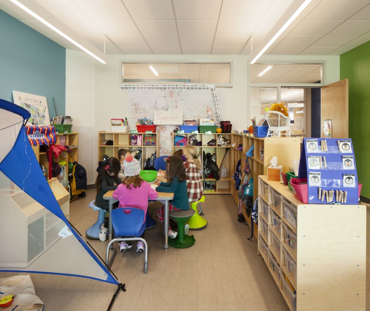 "JCJ Architecture 打造灵活绿色校园 | Manchester Memorial Elementary School"-19