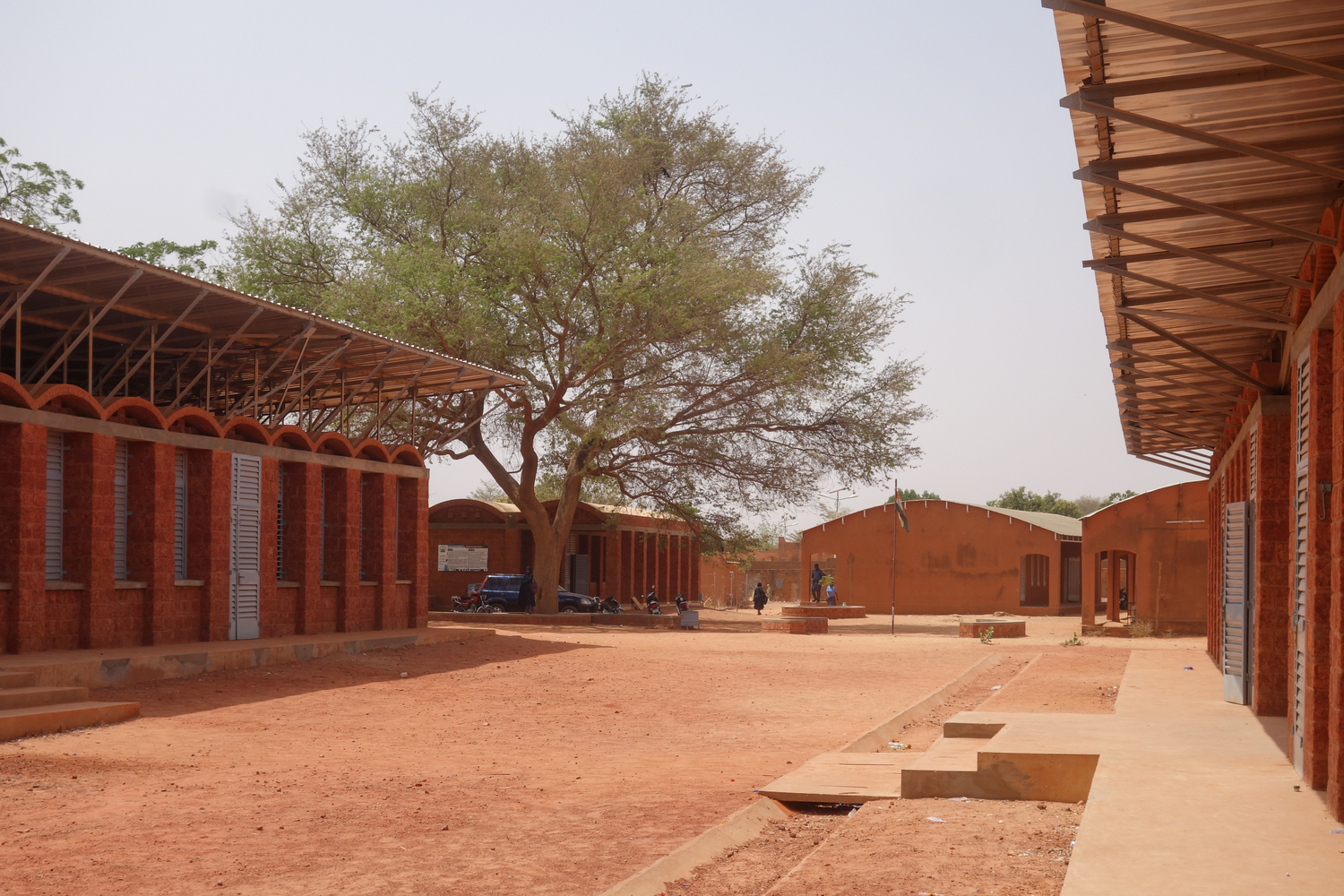 尼日尔教育建筑典范 | Collège Amadou Hampaté Bâ-30