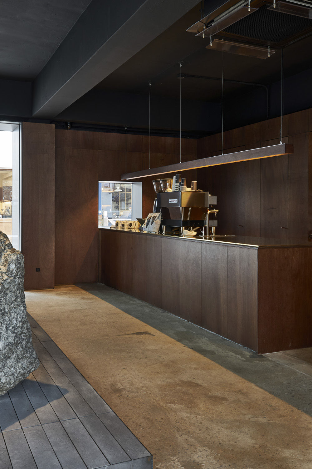 现代简约风 34 平咖啡厅设计案例解析-13