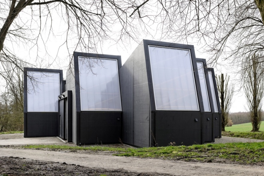 隐形建筑与身体对话 · 法国艺术家工作室设计丨Didier Fiúza Faustino-48