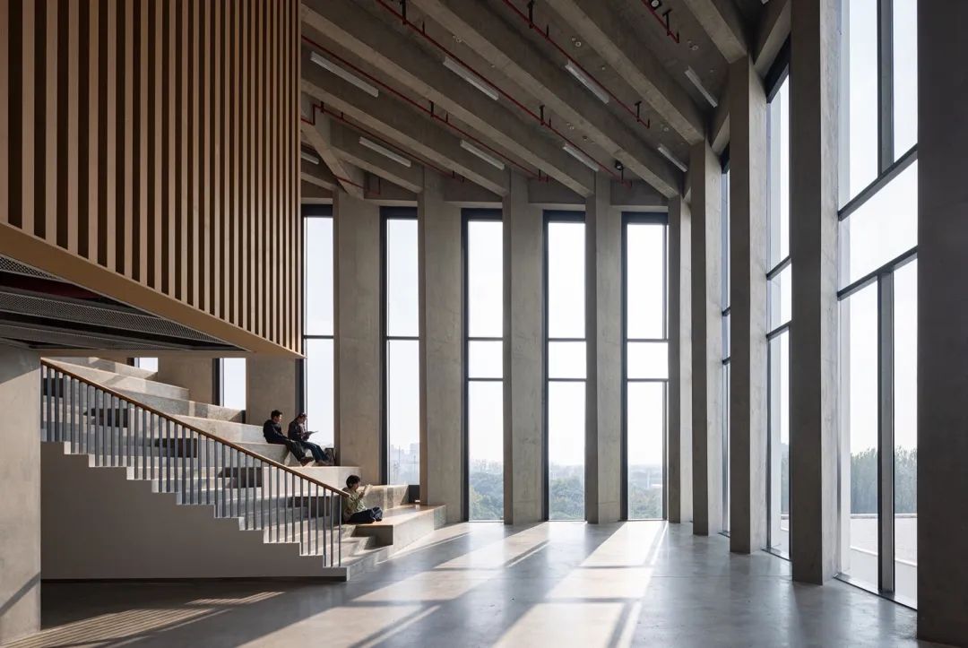 麟和建筑新作｜同济大学艺嘉楼-105