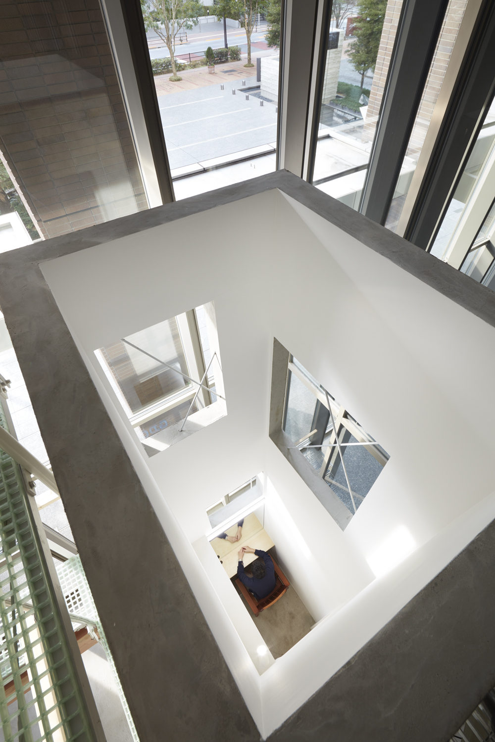 GDO工作室·西纳托丨日本东京丨结构设计寺戸巽海,照明设计FDS-33