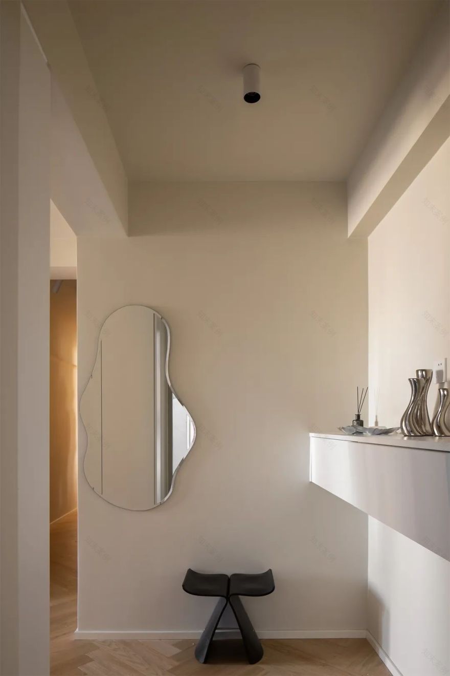 70㎡小黑屋变身法式“奶色治愈系”丨中国北京丨云深空间设计事务所-26