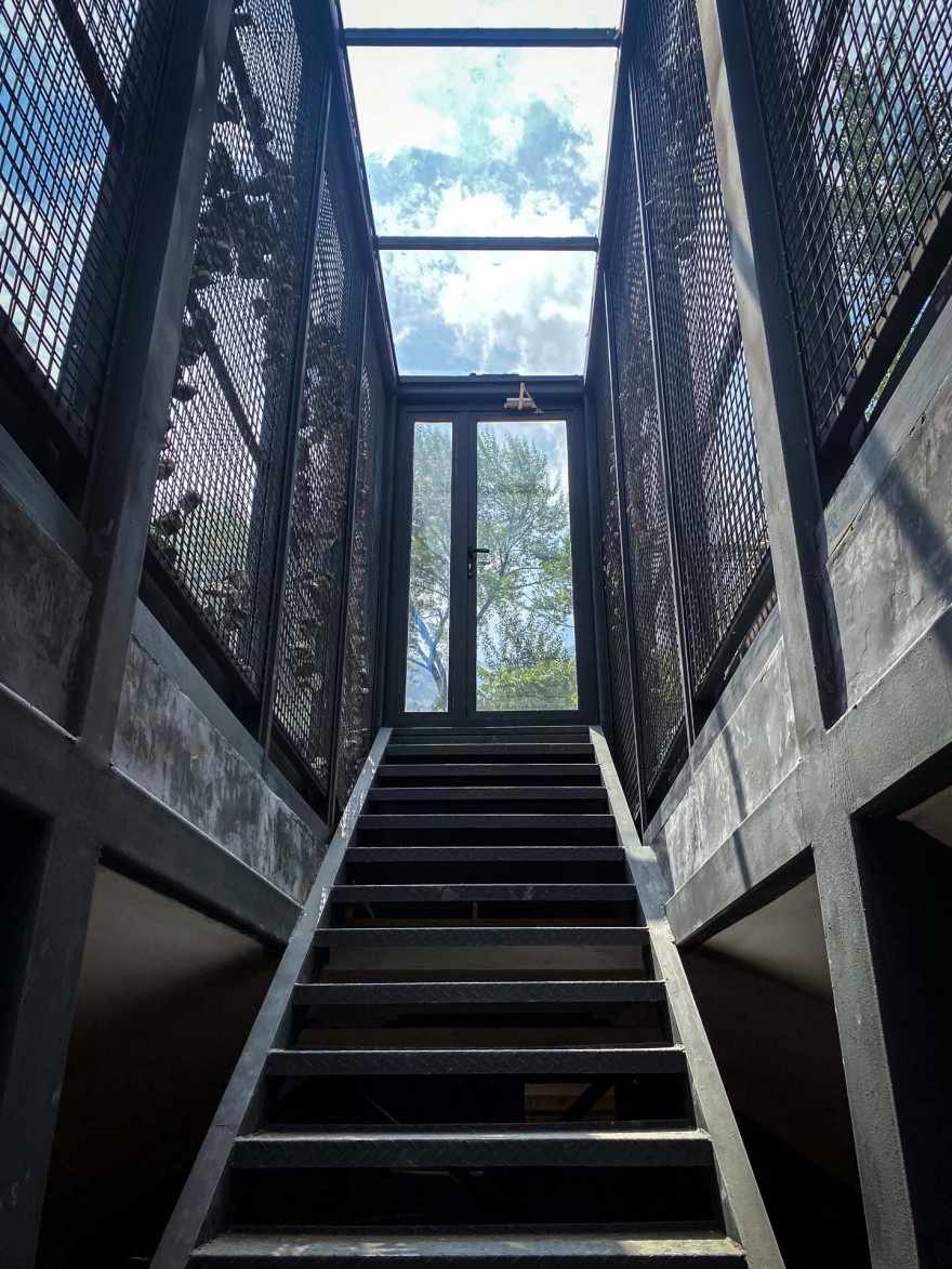 国梁艺术大学生研究训练计划中心丨中国-44