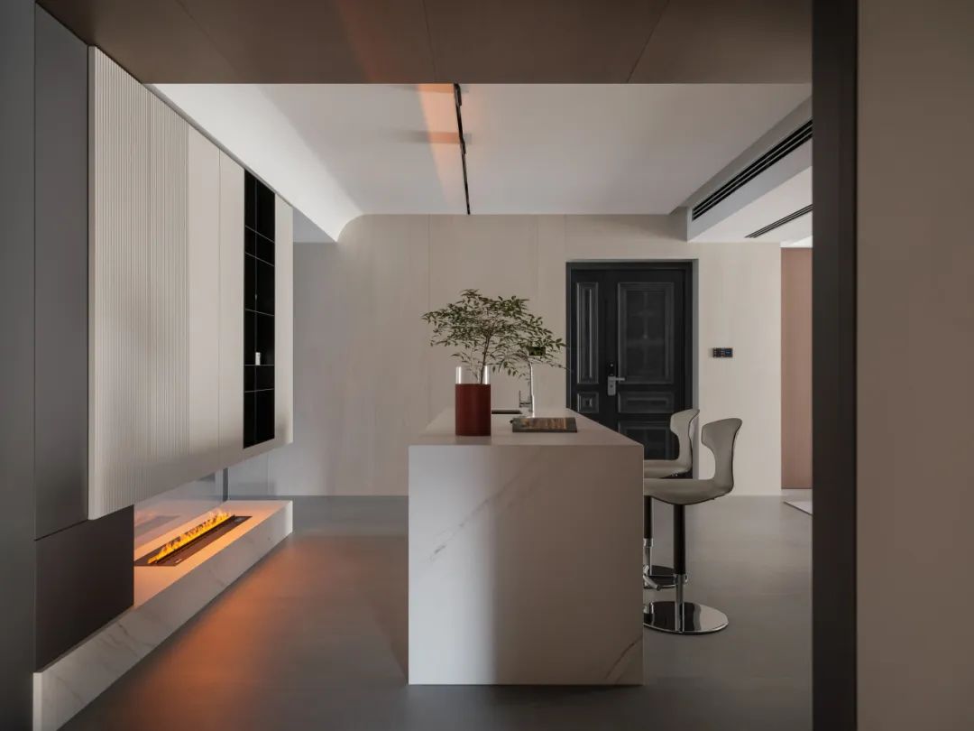 时间的轮廓丨UOHO-43