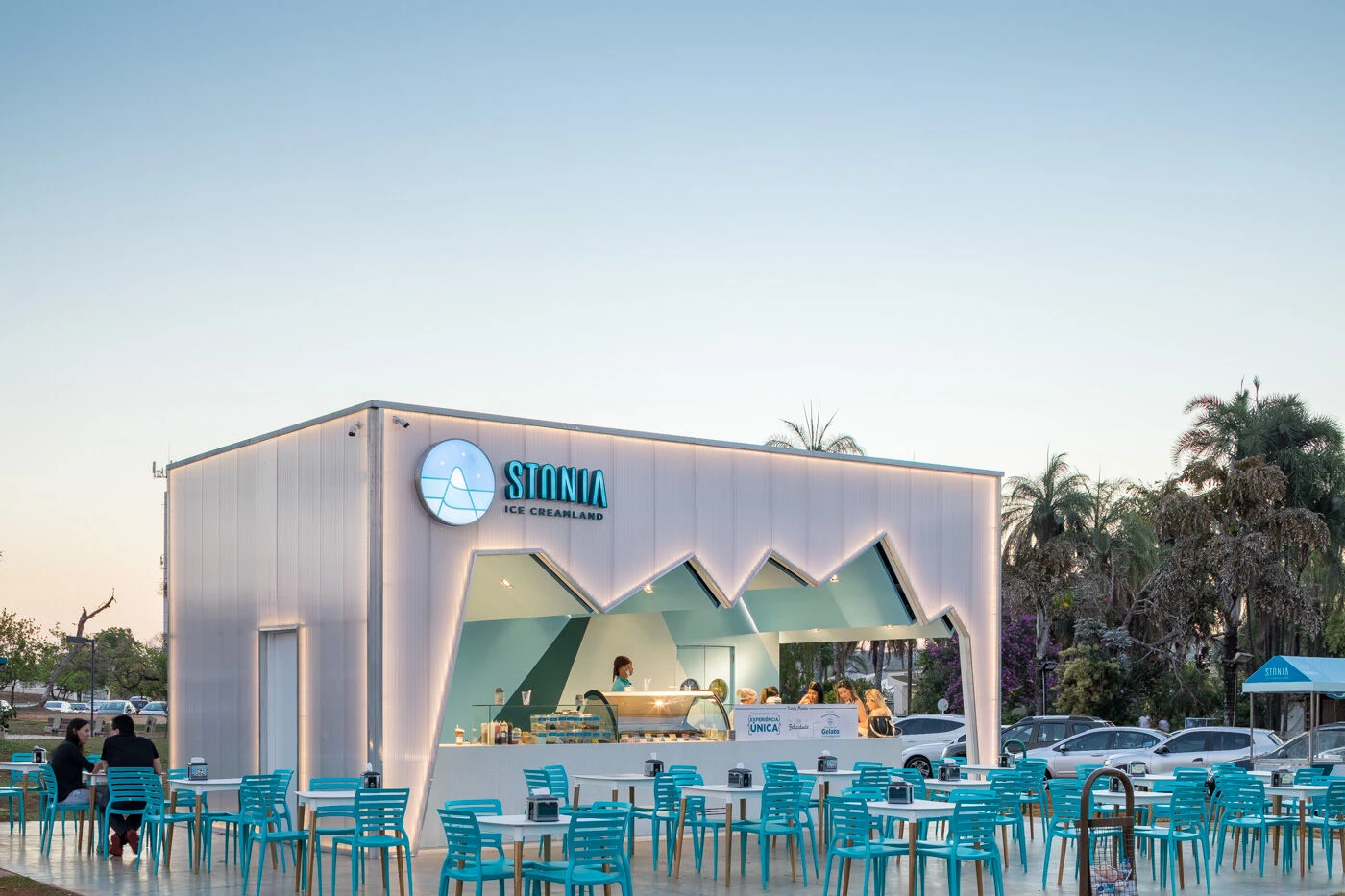 巴西 STONIA ICE CREAMLAND 餐厅丨mínimo arquitetura e design-26