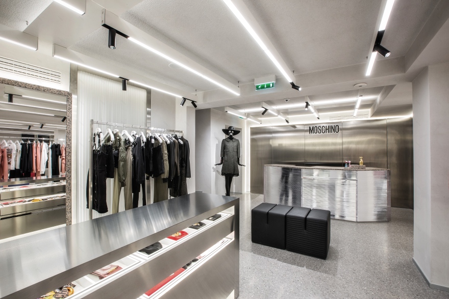 巴黎 Moschino 旗舰店——现代简约的粉色空间-0