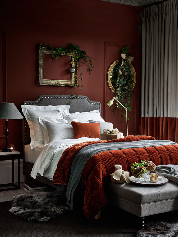 暗色调的圣诞家居设计 | Polly Wreford 的灵感之作-12