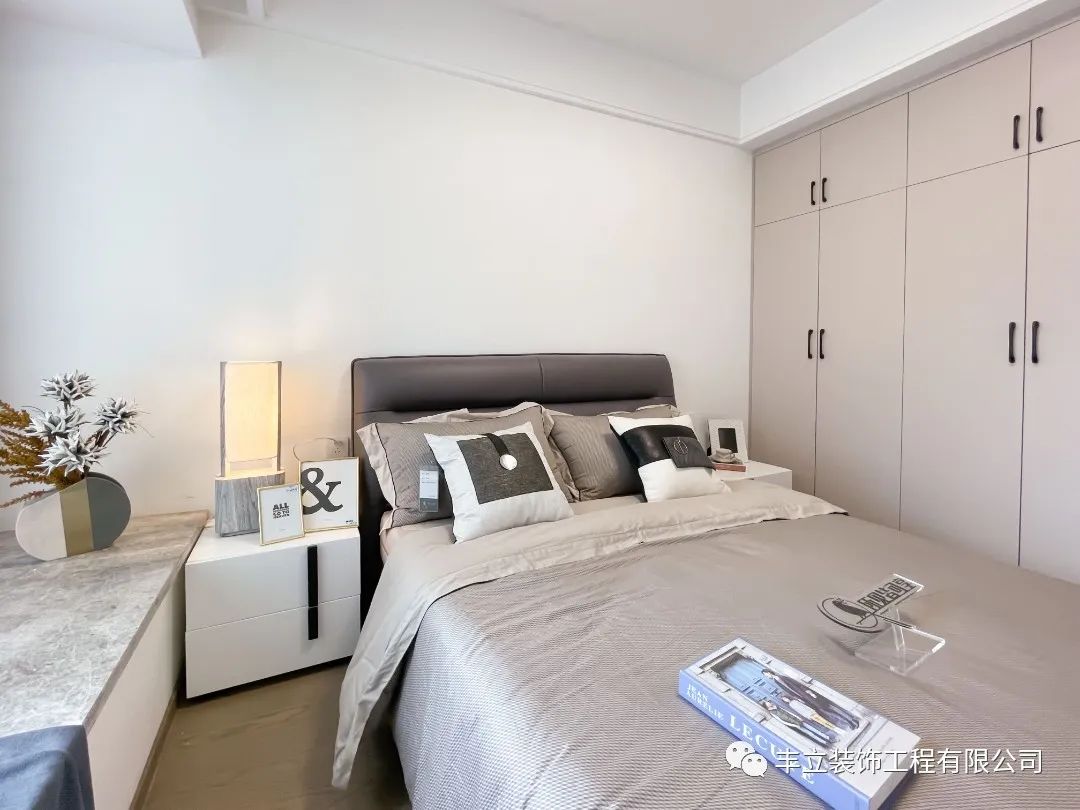 现代简约三代同堂住宅设计-55