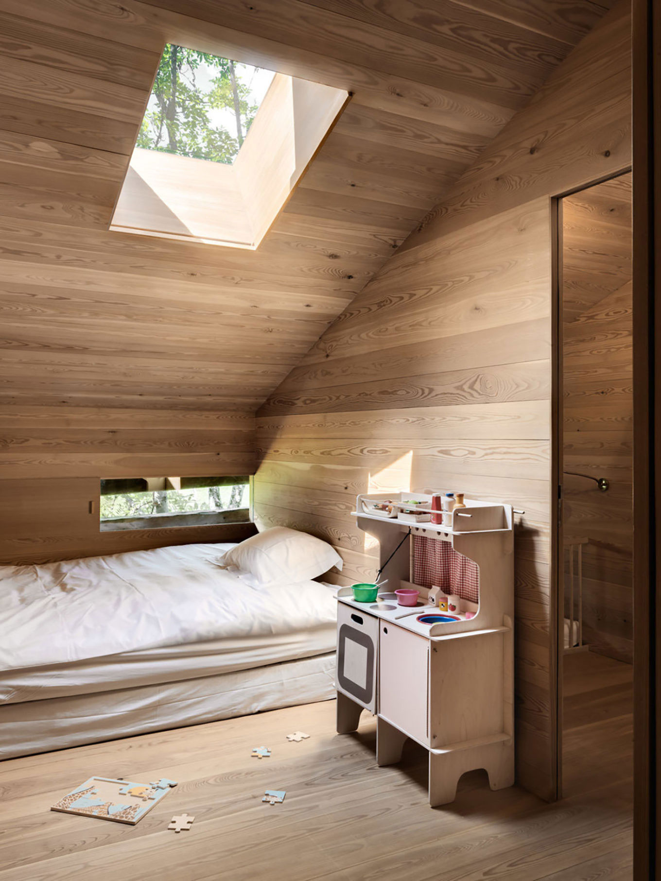 In the Middle of Nowhere Sarreyer Cabin by Rapin Saiz Architects.-21