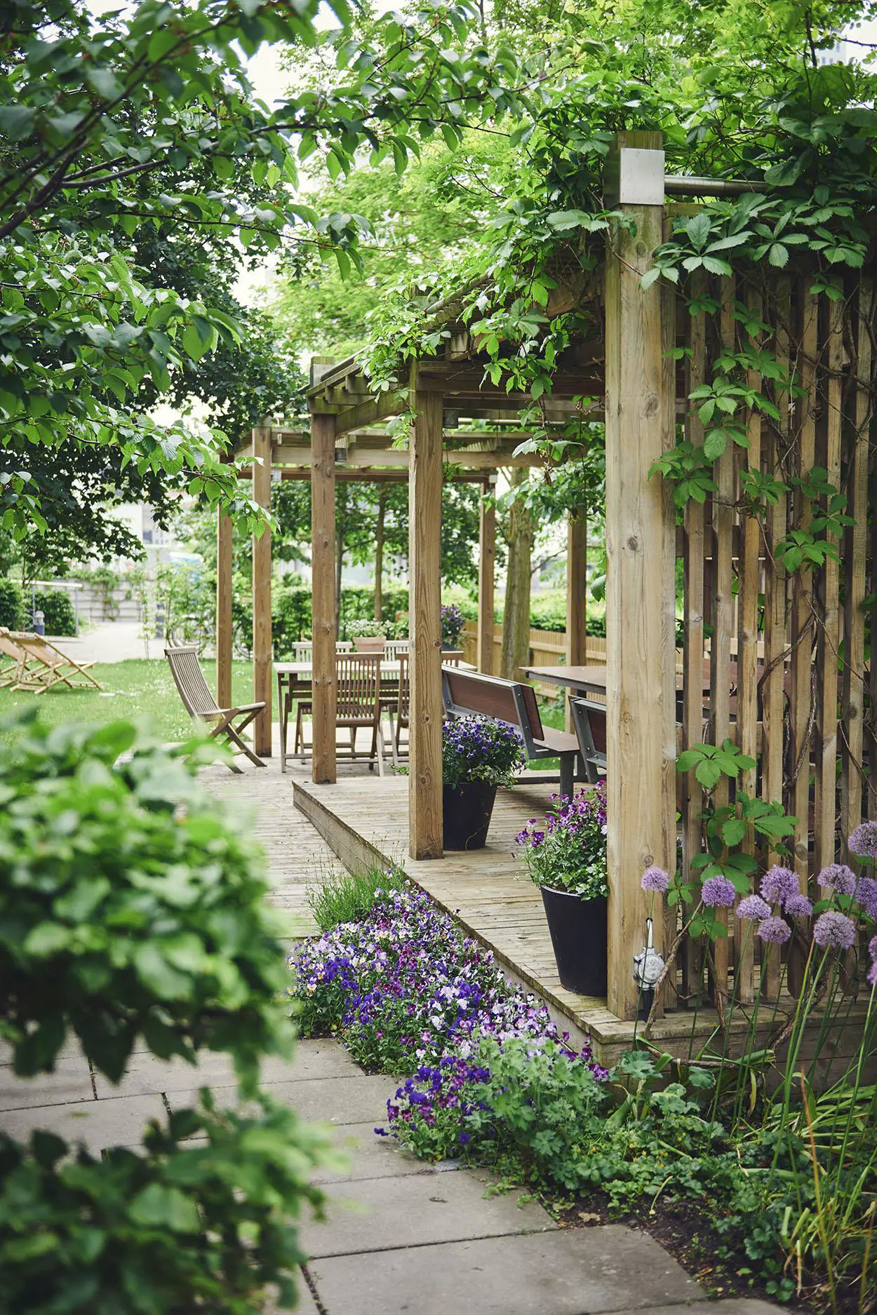 瑞典马尔默 56m2 公寓 | 花园与海洋的和谐共处-16