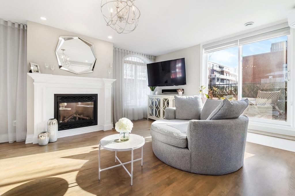 蒙特利尔圣亨利区优雅城市住宅丨加拿大蒙特利尔-20