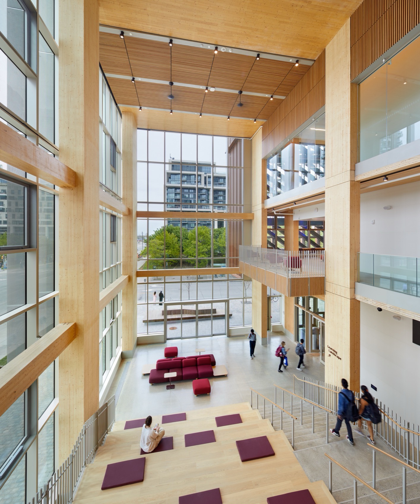 Limberlost广场活动中心丨加拿大多伦多丨Moriyama Teshima Architects等-17