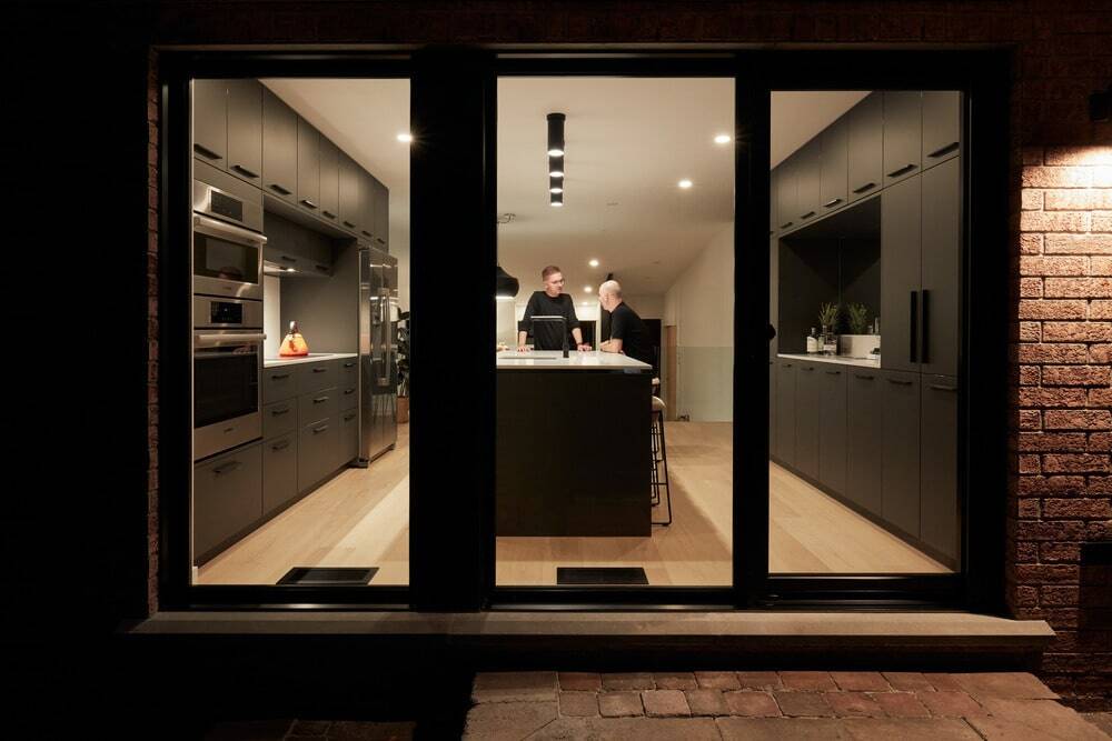 1980年代错层式房屋的全面室内翻新丨加拿大丨DESK architectes-39