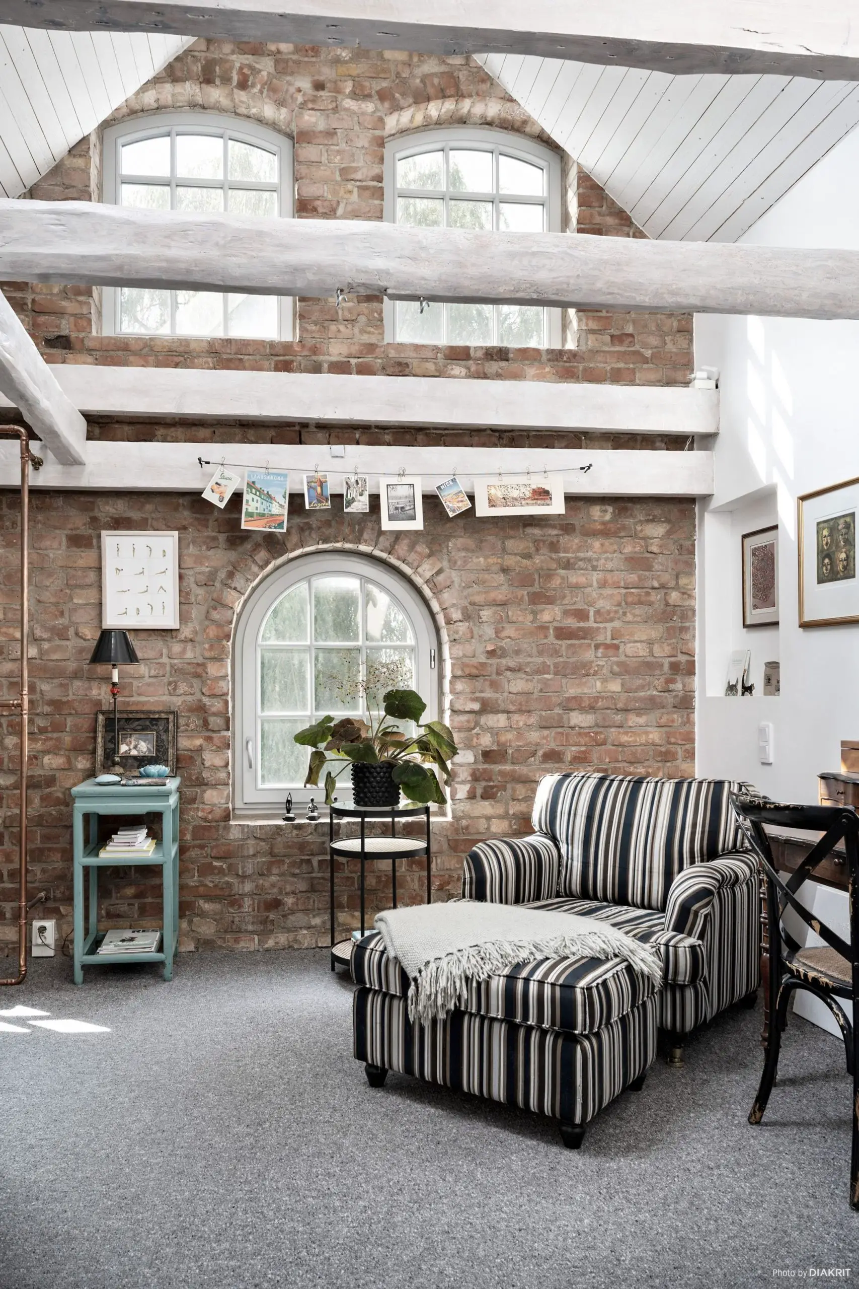 瑞典 19 世纪马厩改造的时尚民宿-2