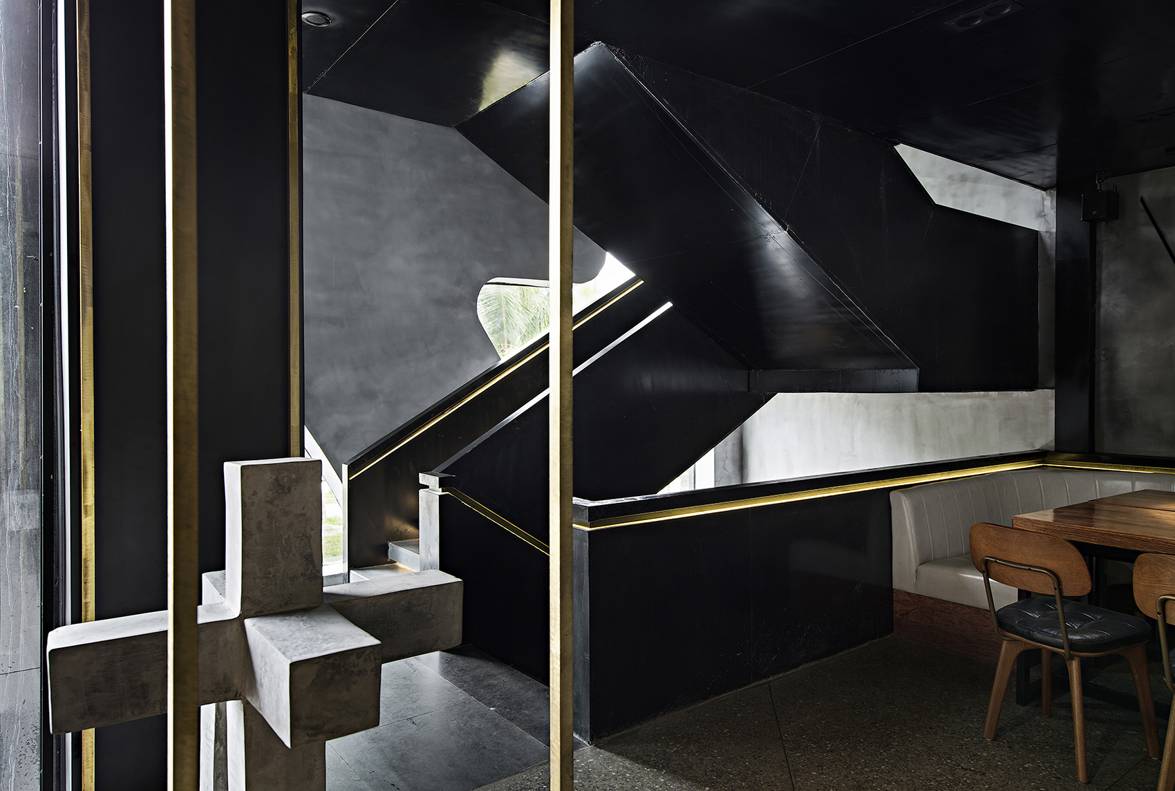 海口 食酒堂精酿吧 | 龙丽仁室内装饰设计-36