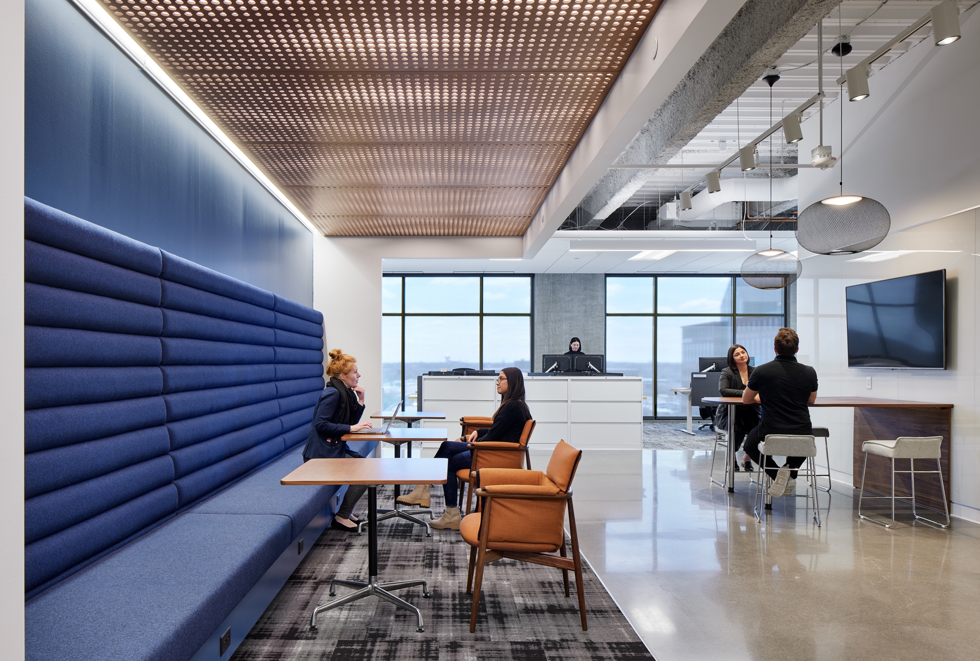 雷迪森酒店集团办公室丨美国丨Studio BV-32