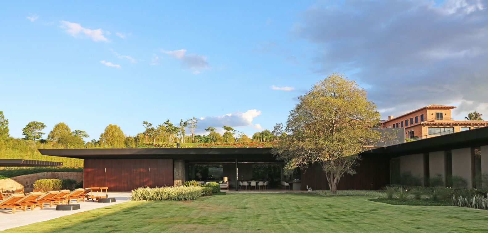 SSR Sombreiros House · 乡村绿色住宅丨巴西圣保罗-14