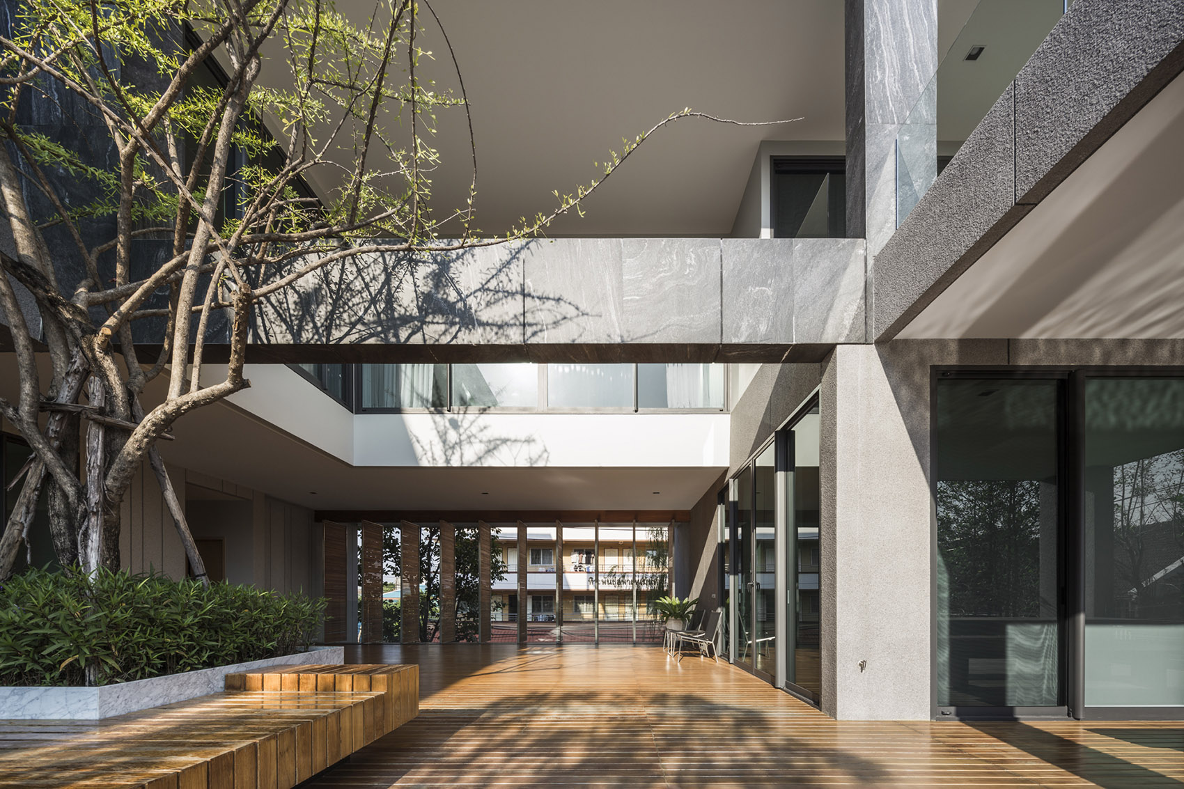 曼谷ReGEN住宅  / EKAR-52