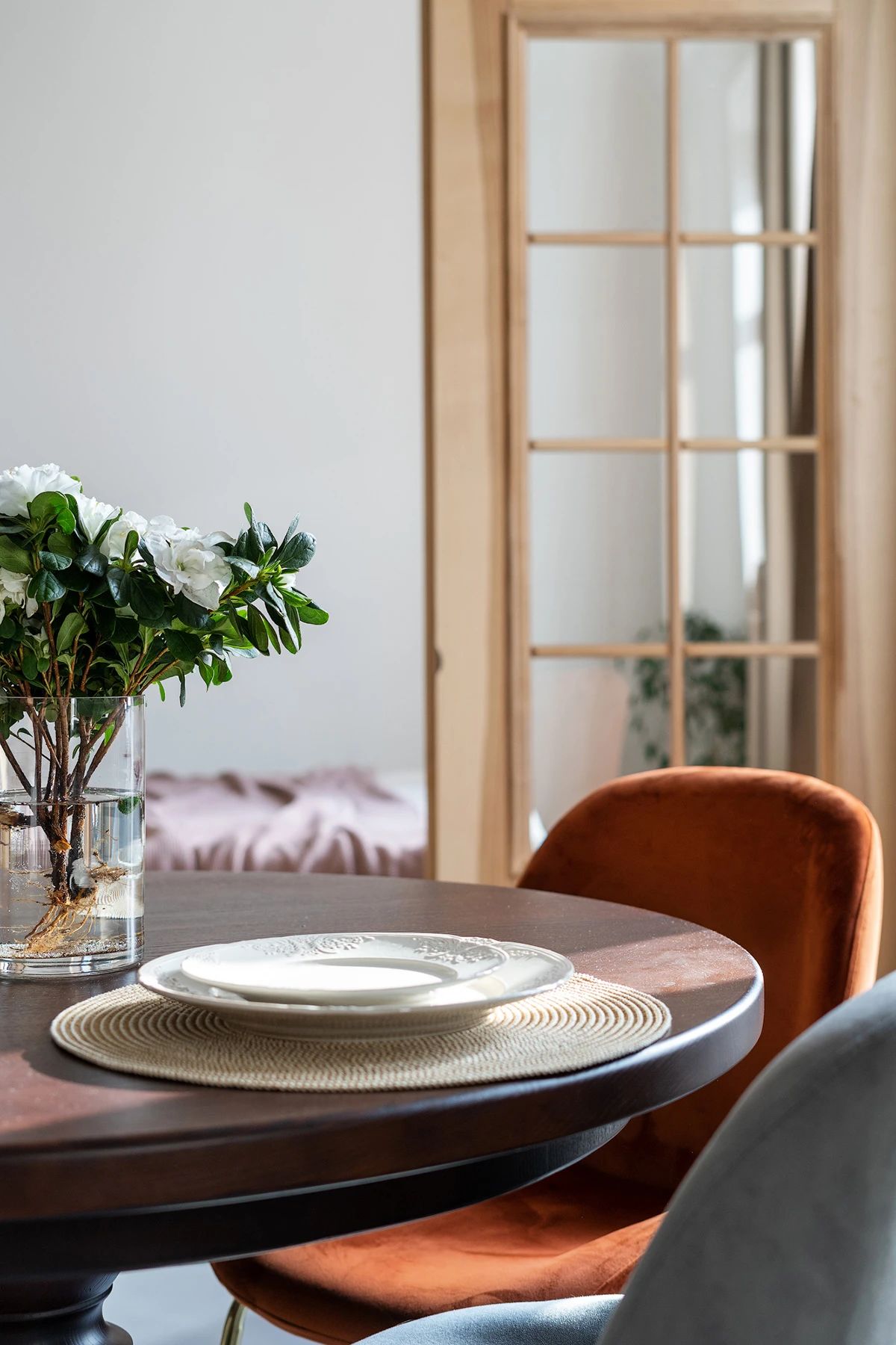 质朴原木单身公寓丨Oleksandr Maly-8